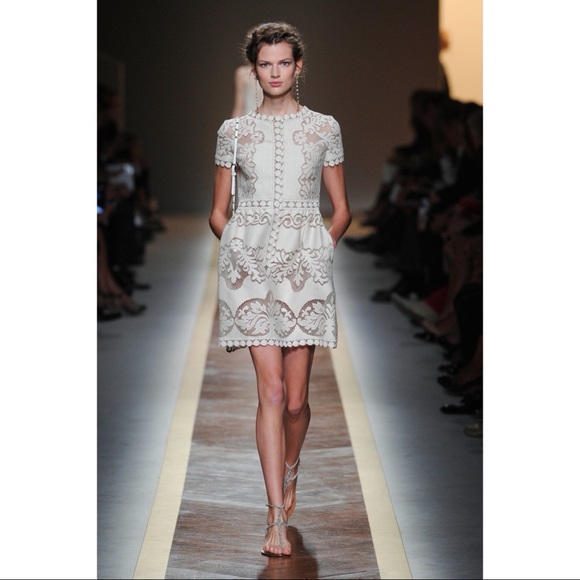 Valentino Dresses & Skirts - VALENTINO RUNWAY COTTON LACE DRESS IT 38